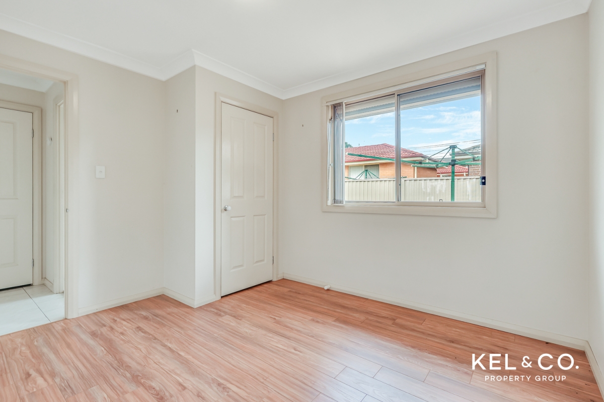 16 Murwillumbah Avenue, HOXTON PARK, NSW 2171 Australia