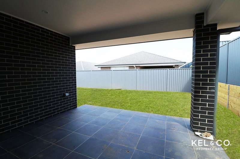 13 Jennings Crescent, SPRING FARM, NSW 2570 Australia