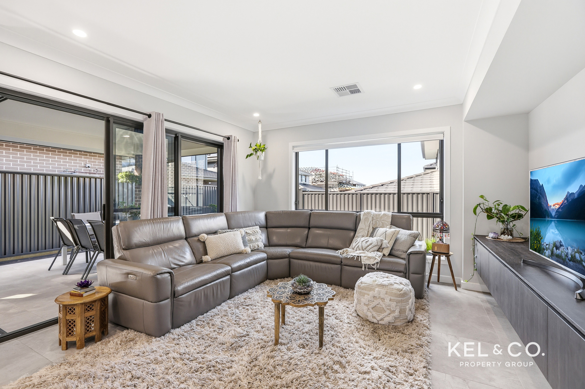 90 Turffontein Avenue, BOX HILL, NSW 2765 Australia