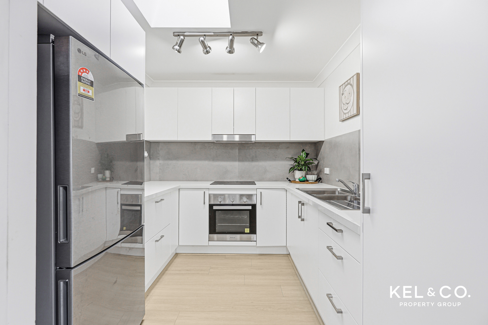 8A Rutledge Crescent, QUAKERS HILL, NSW 2763 Australia